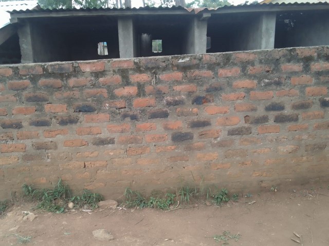 Poor sanitation facilities before intervention