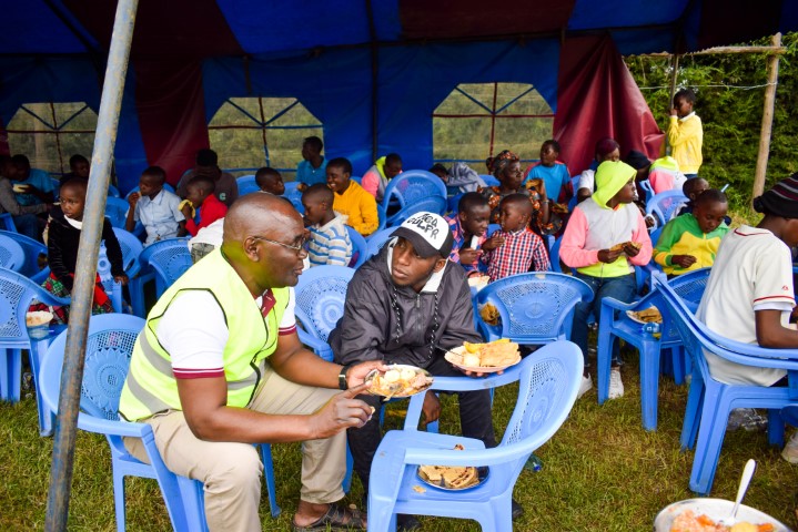 Group prayer before meals